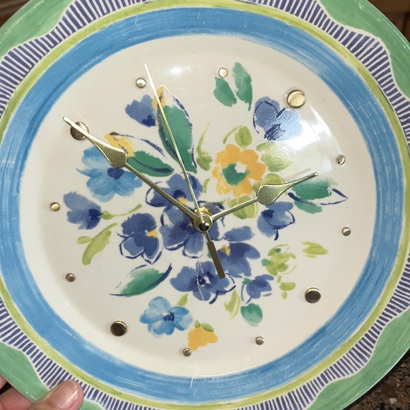 Plate Clock Beautiful Custom Made 11” Battery Operated - Picture 3 of 5